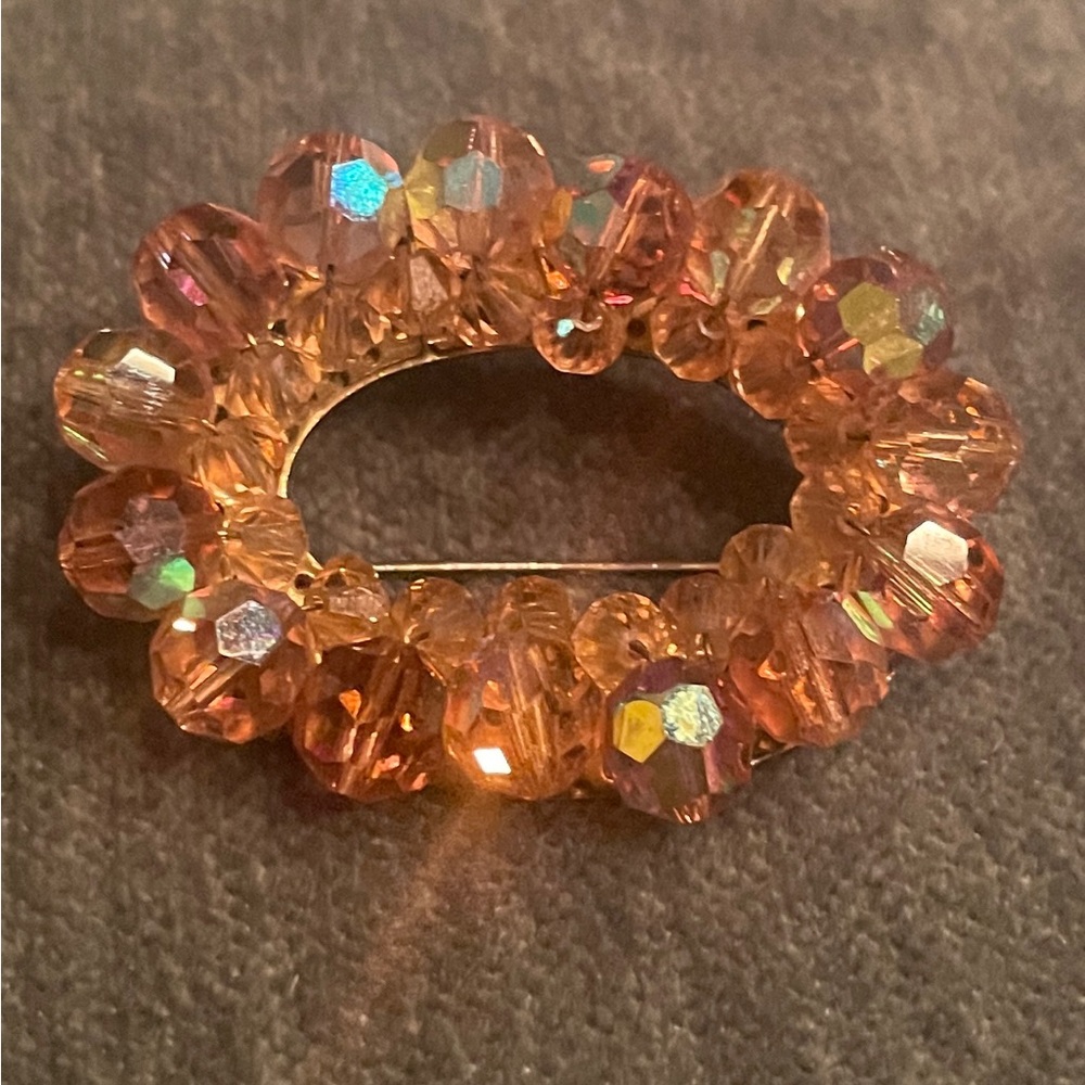 Vintage amber oval crystal brooch